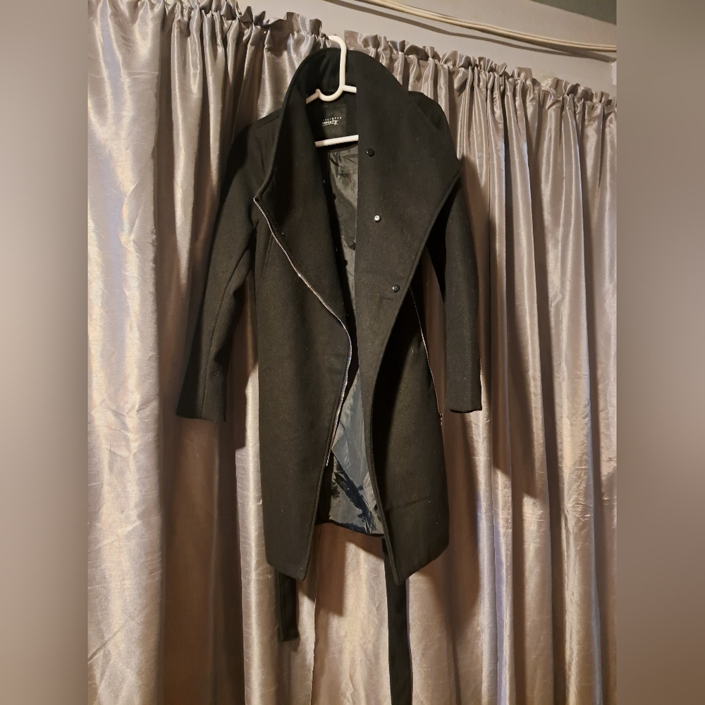 Stylish Black Coat with Belt